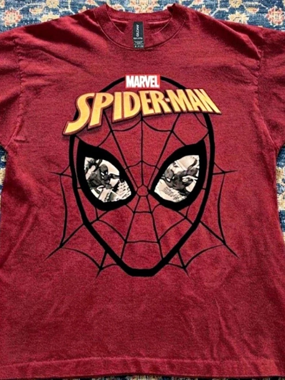 Gildan Marvel Spider-Man Graphic Tee in Red